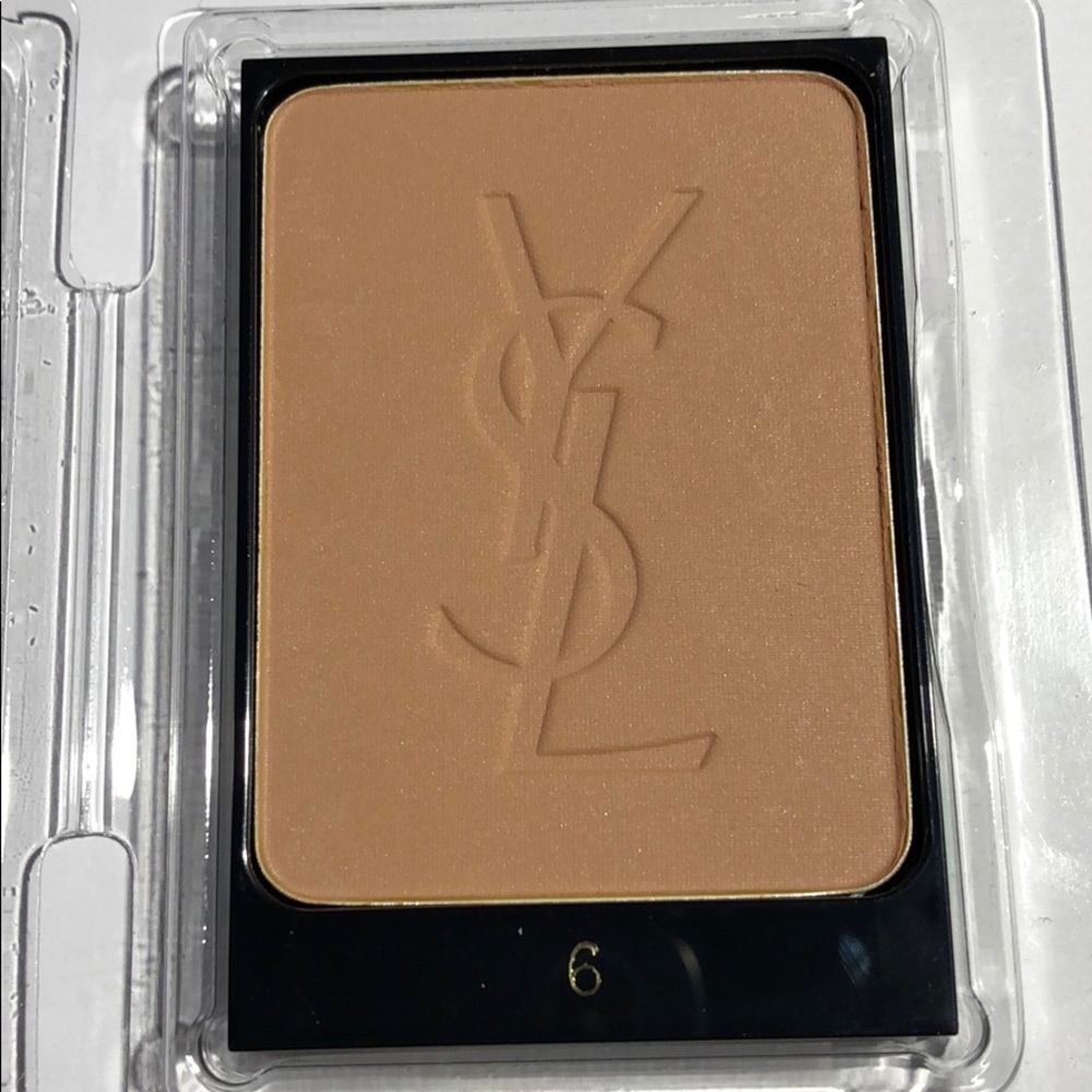 YVES SAINT LAURENT POWDER RADIANCE